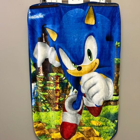 SONIC The Hedgehog Vibrant Fleece Blue Blanket- approx 48” by 36” 10/19 - Picture 1 of 14